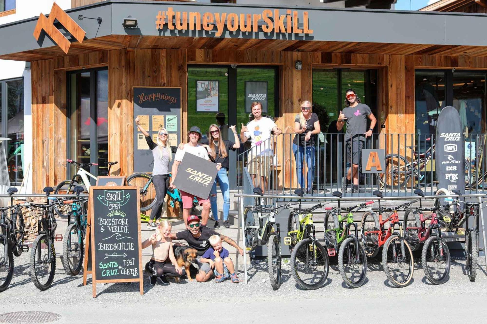 Skill Mountain Lodge - Ski Und Bike Hostel Im Sommer Mit Joker Card Saalbach-Hinterglemm Zewnętrze zdjęcie